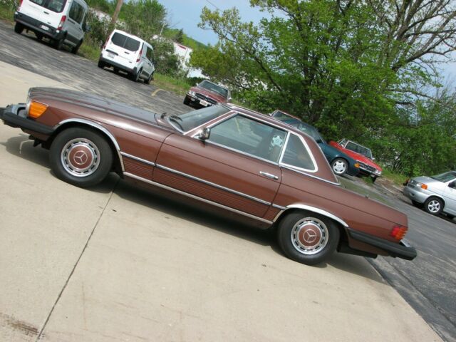 1977 Mercedes-Benz SL-Class coupe - photo 6