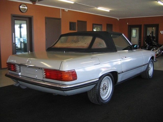 1977 mercedes sl280 2.8l v6 silver black convertible clean title 1977 Mercedes-Benz SL-Class 280SL Roadster Convertible Manual Transmission