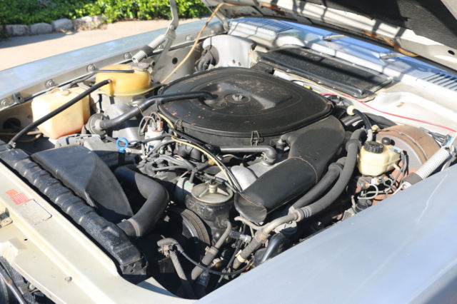 1977 Mercedes-Benz 400-Series - photo 12