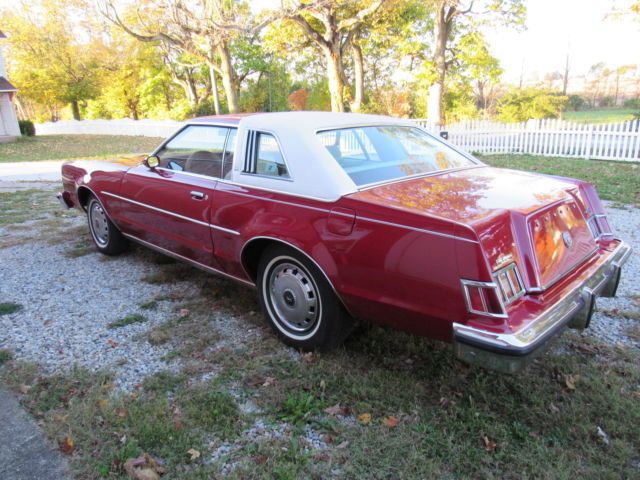 1977 Mercury Cougar XR-7 Hardtop 2-Door 5.8L 1977 Mercury Cougar XR-7 Hardtop 2-Door