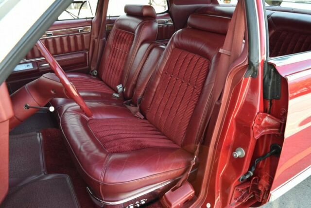 1977 Mercury Grand Marquis - photo 2