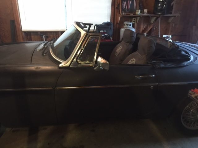 1977 MG MGB - photo 2