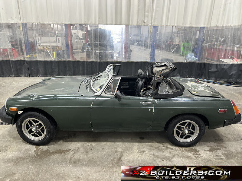 1977 MG B Convertible - photo 8