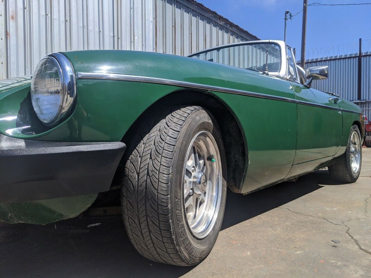 1977 MG MGB - photo 2