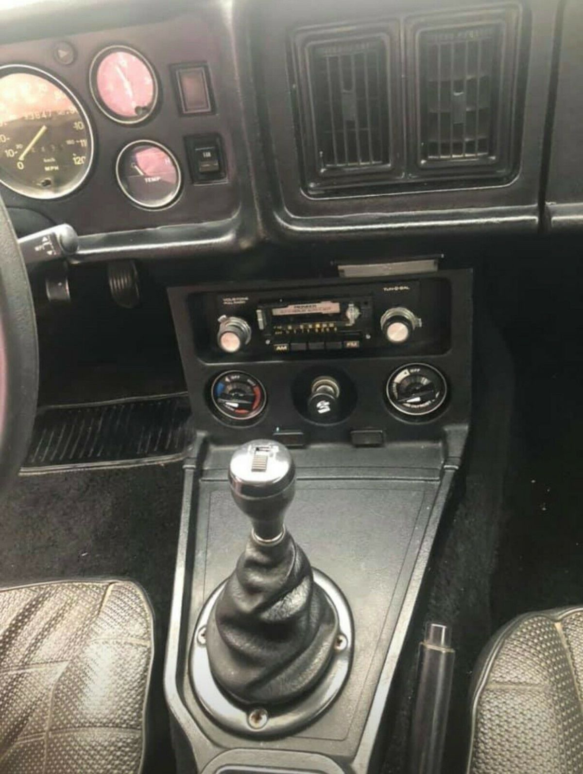 1977 MG MGB base - photo 10