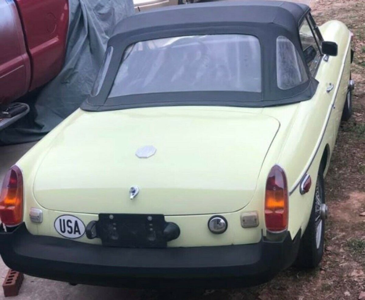 1977 MG MGB base - photo 2