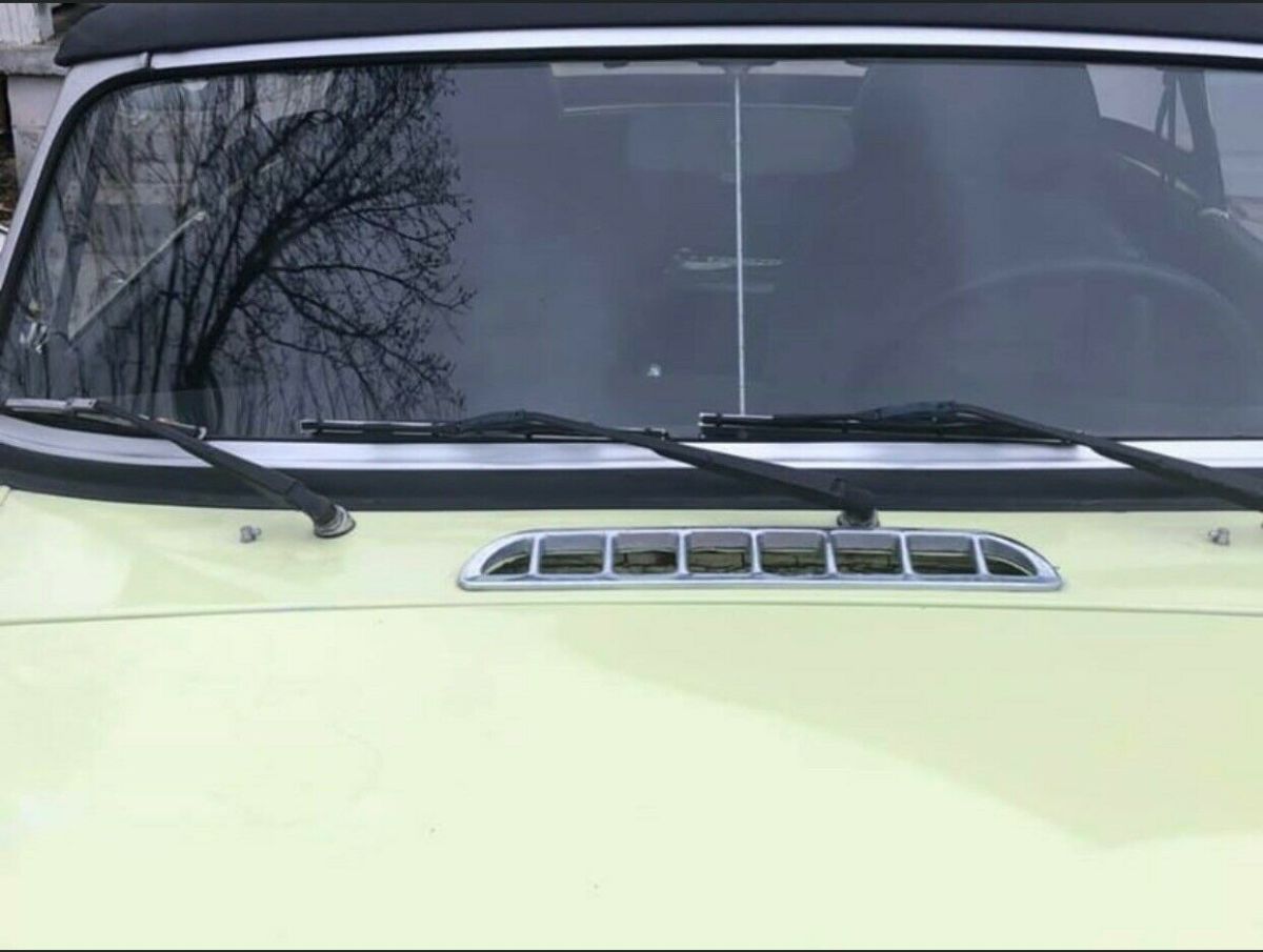 1977 MG MGB base - photo 6
