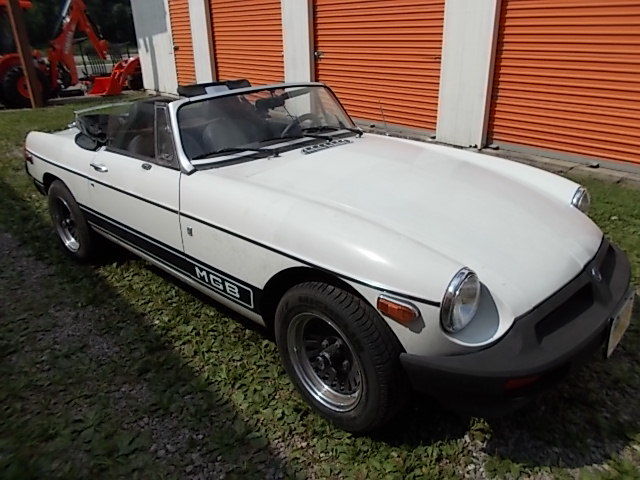 1977 MG MGB MK IV Convertible 2-Door - photo 2