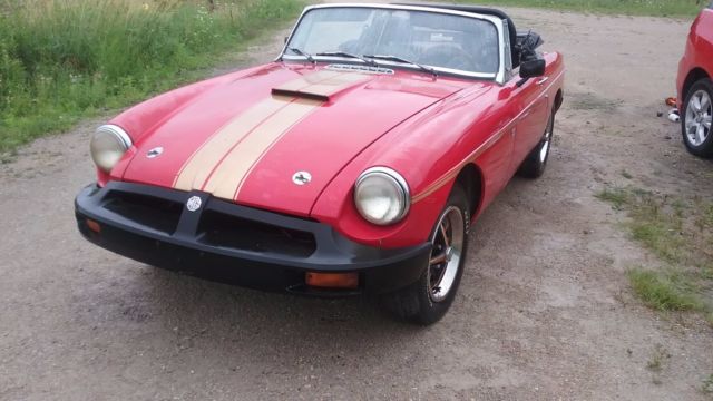 1977 MG MGB - photo 2