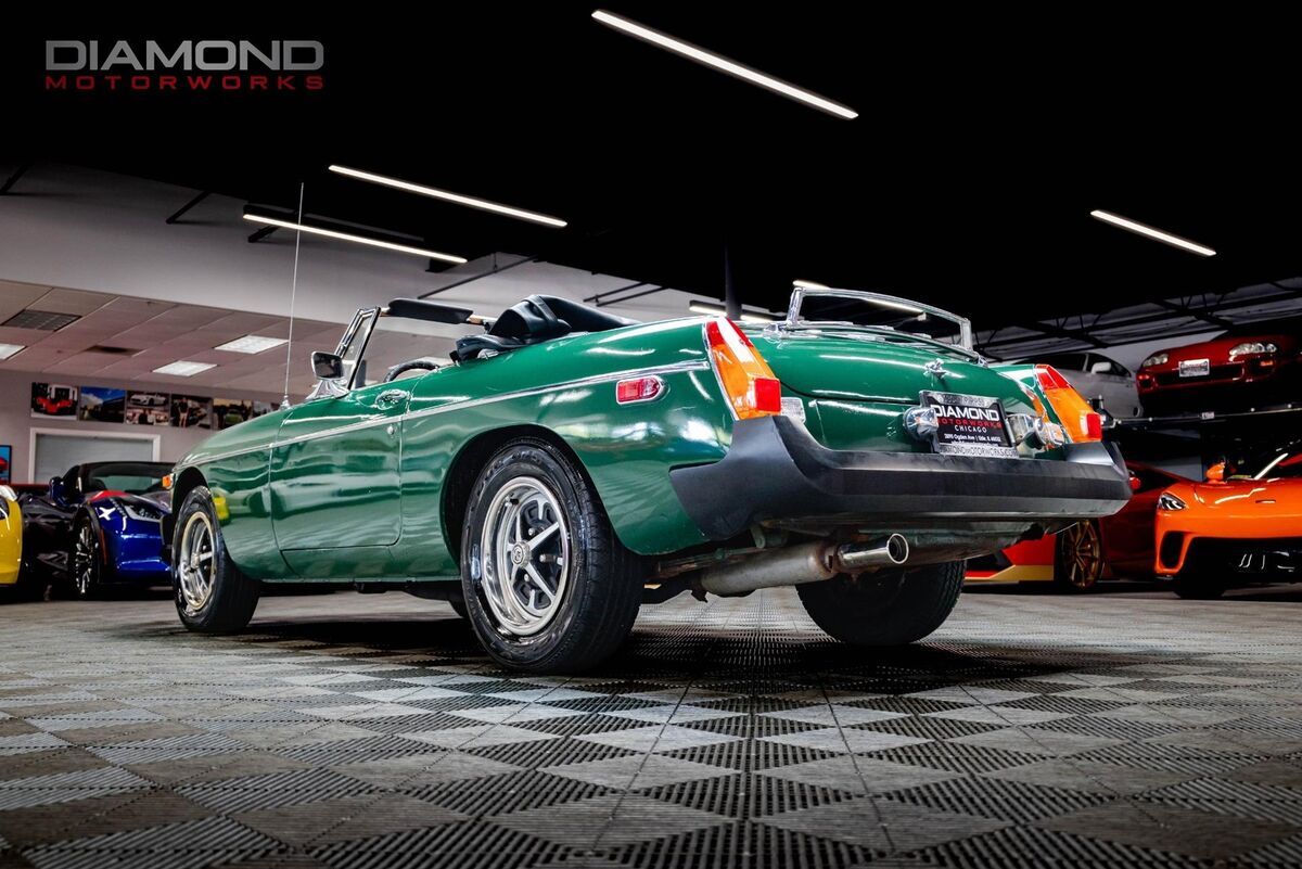 1977 MG MGB - photo 2