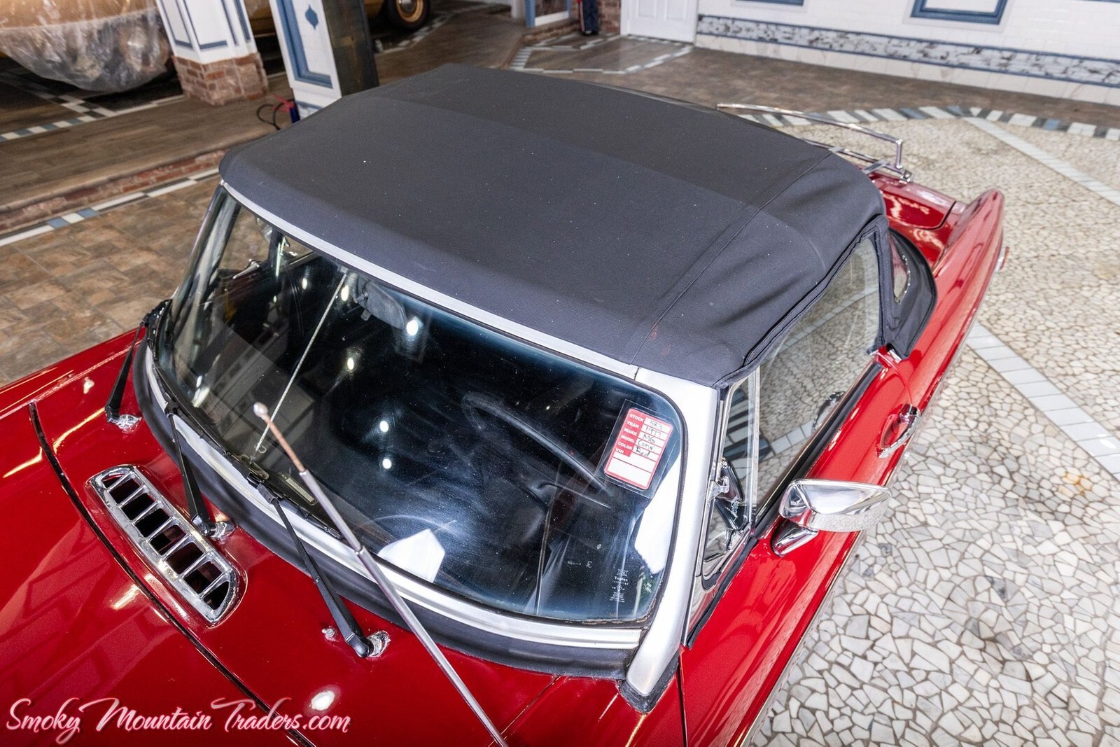 1977 MG MGB Roadster - photo 4