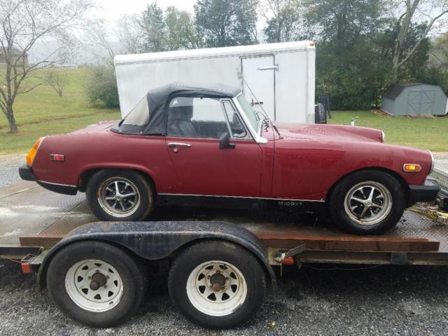 1977 MG MGB Convertible - photo 2