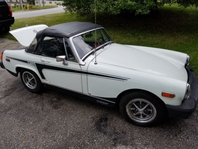 1977 MG Midget Convertible - photo 2