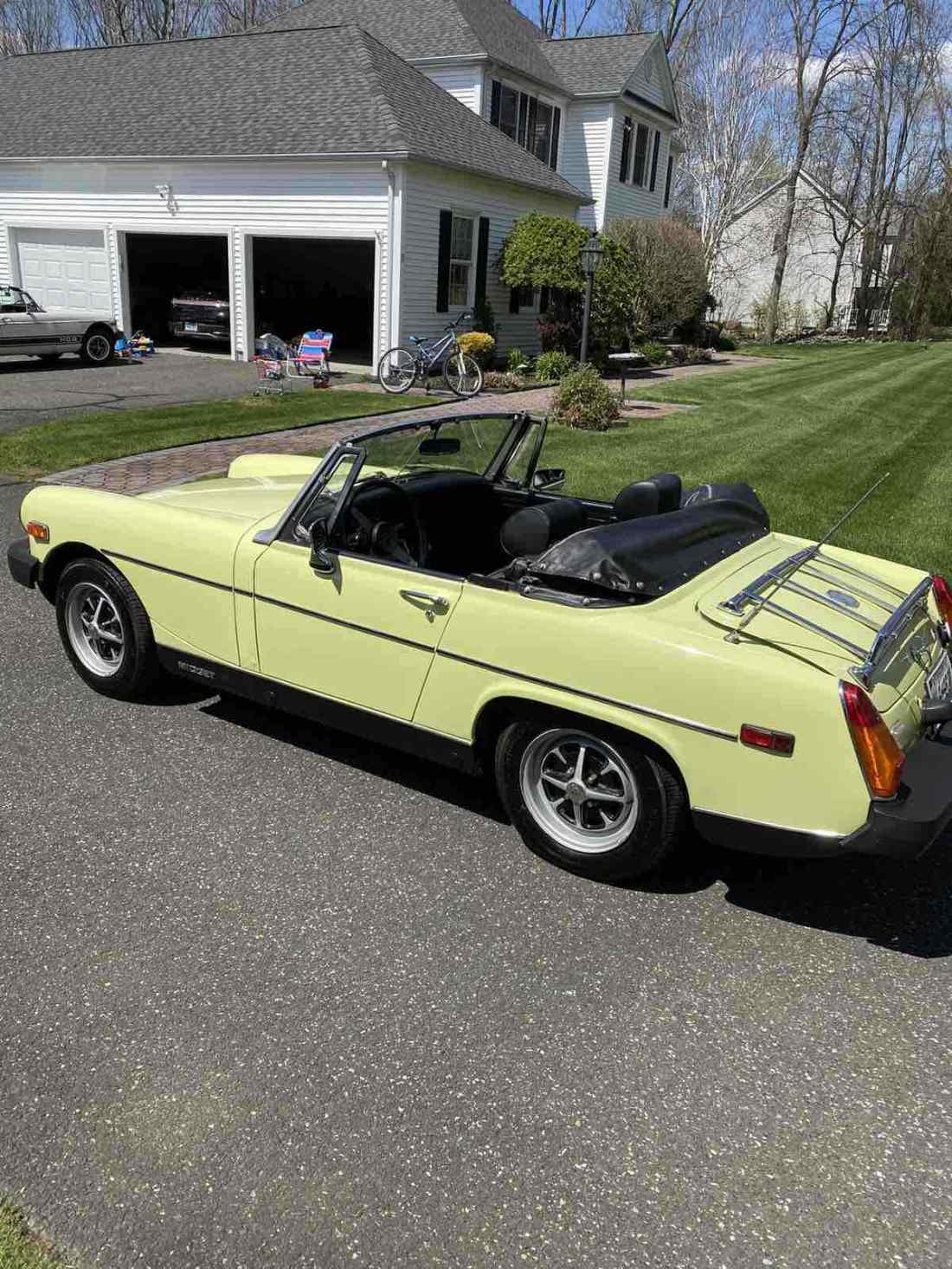 1977 MG Midget - photo 2