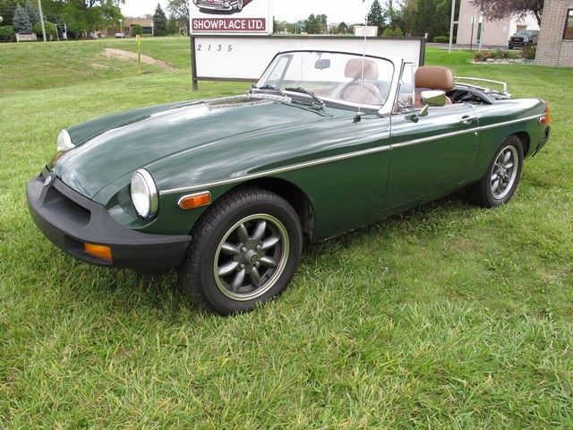 1977 MG ROADSTER --