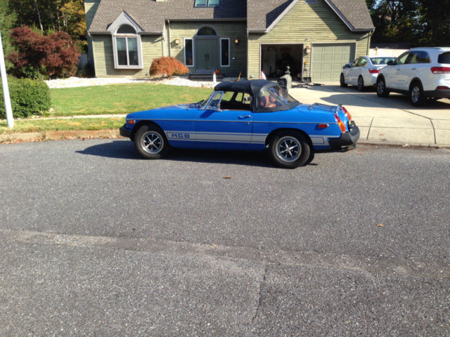 1977 MGB 4SP WITH OVER DRIVE 1977 MG MGB