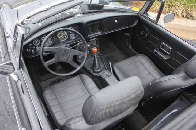 1977 MG MGB ANNIVERSARY BLACK - photo 13