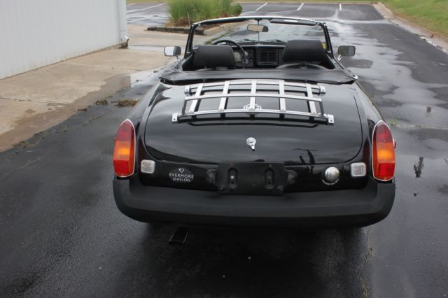 1977 MG MGB ANNIVERSARY BLACK - photo 4