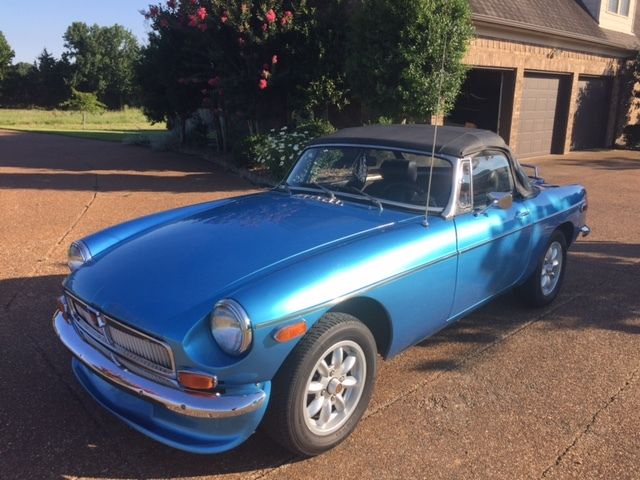 1977 MGB British convertible OEM overdrive/Chrome conversion 1977 MG MGB convertible