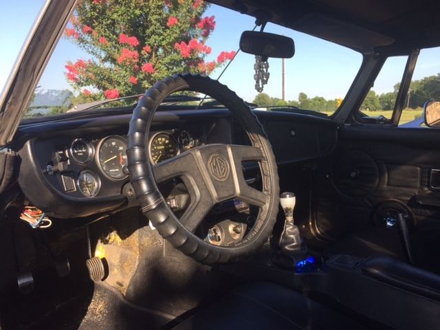 1977 MG MGB convertible - photo 9