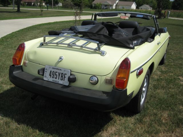1977 MG MGB CONVERTIBLE , HARD TOP - photo 4