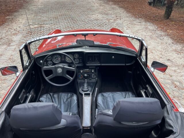 1977 MG B - photo 13