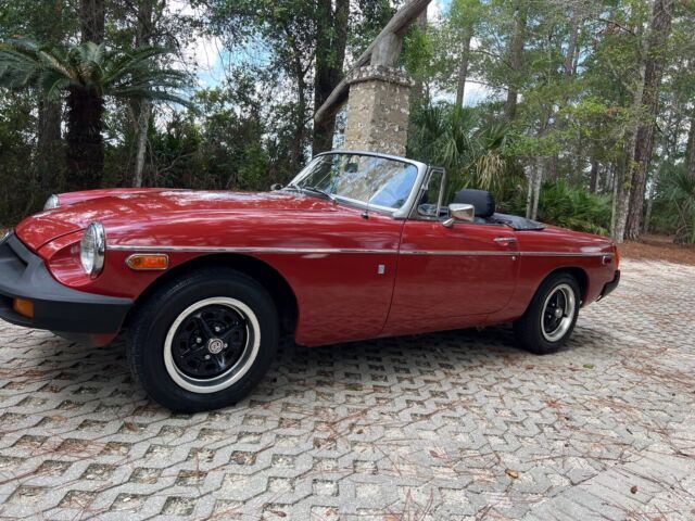 1977 MG B - photo 3