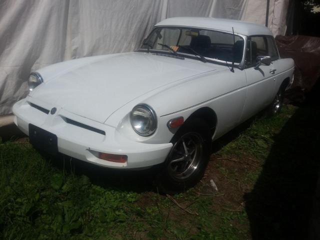 1977 MGB Gorgeous 2-Top Roadster 1977 MG MGB