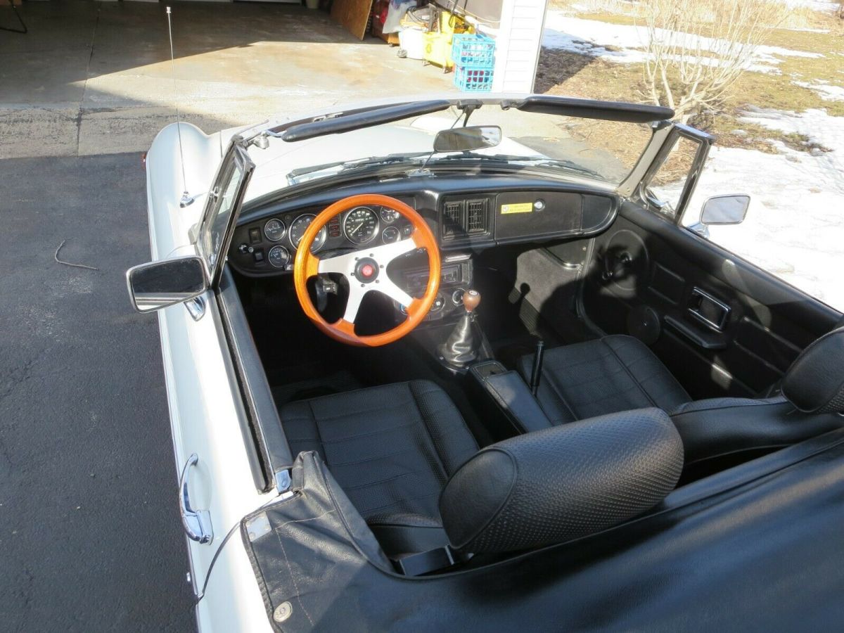 1977 MG MGB - photo 3