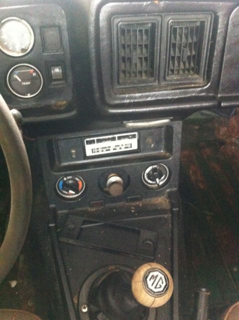 1977 MG MGB ROADSTER - photo 11