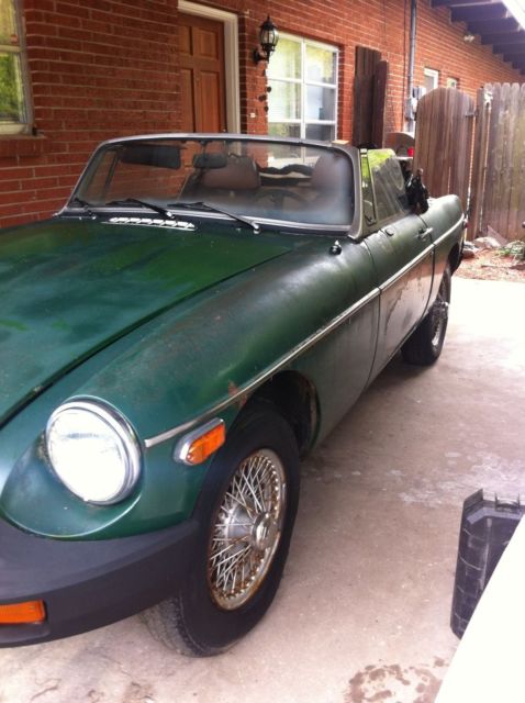1977 MG MGB ROADSTER - photo 2
