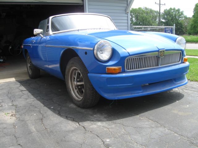 1977 MGB Project needs Finishing. Reduced. Hurry before I change my mind. 1977 MG MGB