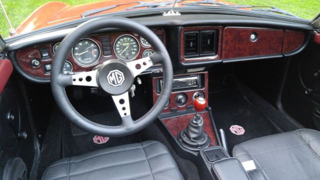 1977 MG MGB - photo 3
