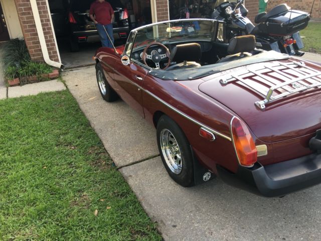 1977 MG MGB Roadster - photo 4
