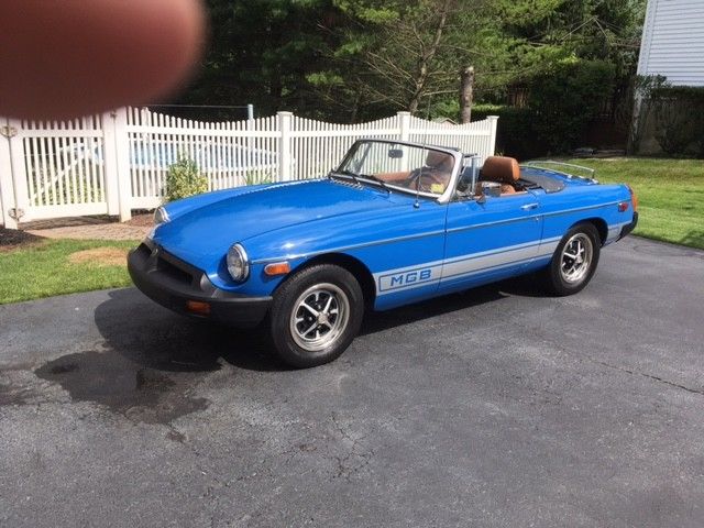 1977 MG MGB - photo 2