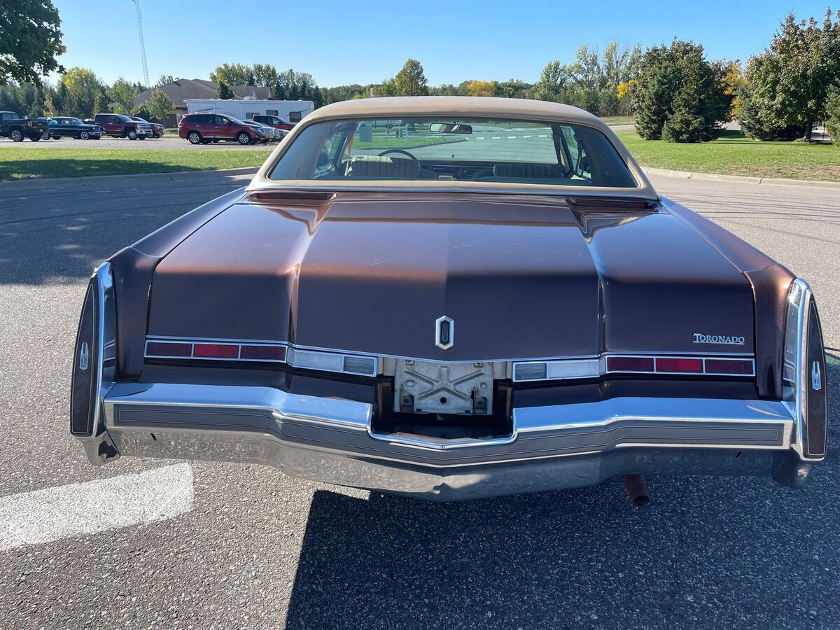 1977 Oldsmobile Toronado - photo 6
