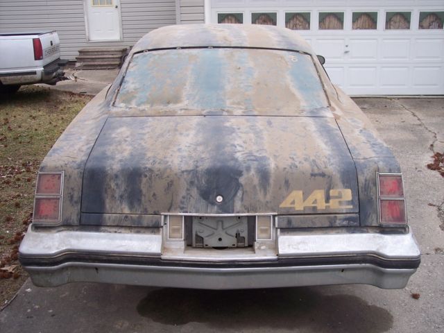 1977 Oldsmobile 442 - photo 2