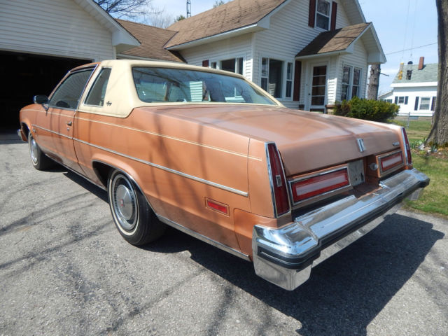 1977 Oldsmobile Ninety-Eight - photo 2