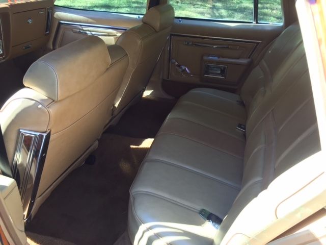 1977 Oldsmobile Custom Cruiser STATION WAGON - photo 5