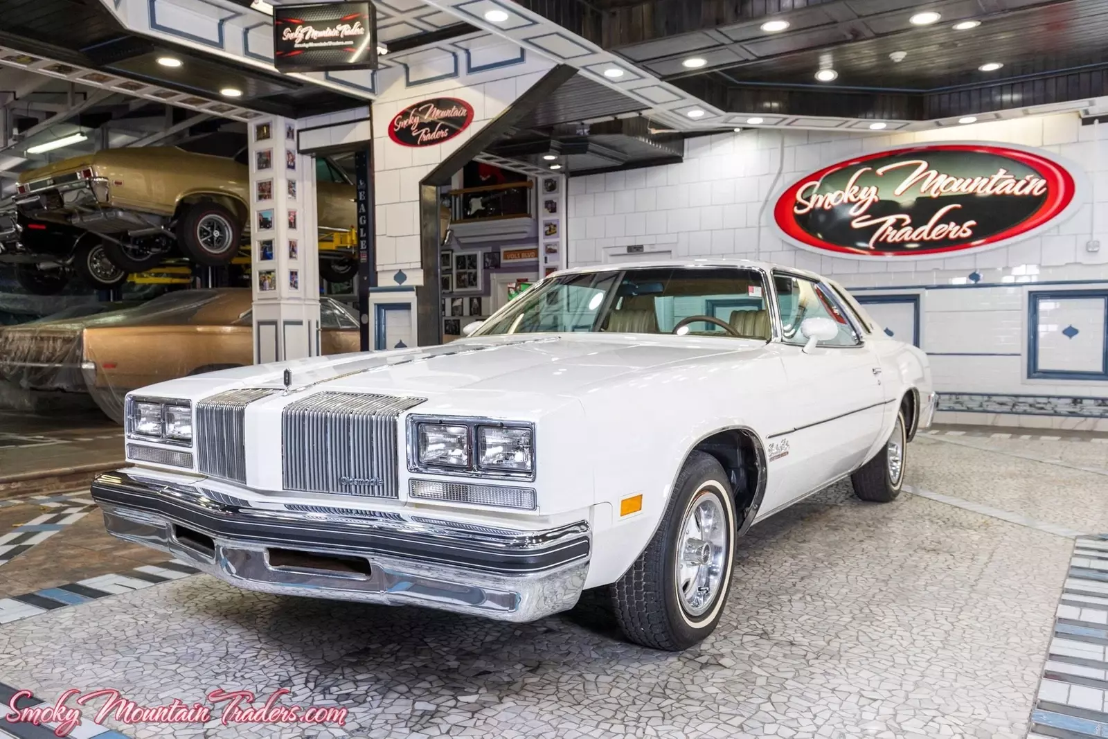 1977 Oldsmobile Cutlass - photo 2