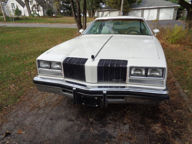 1977 Oldsmobile Cutlass - photo 2