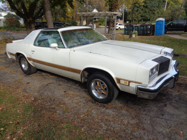 1977 Oldsmobile Cutlass - photo 3
