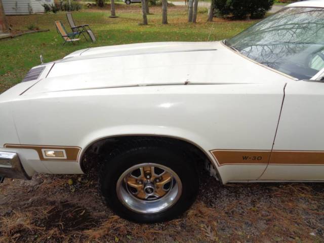 1977 Oldsmobile Cutlass - photo 4