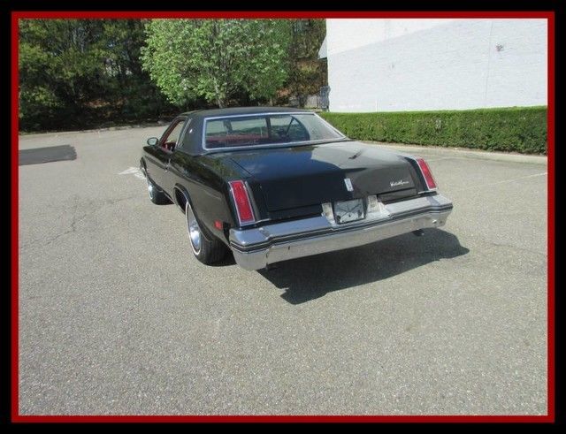 1977 Oldsmobile Cutlass V8 2 Door Coupe - photo 10