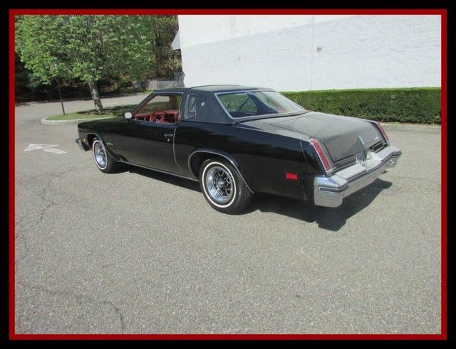 1977 Oldsmobile Cutlass V8 2 Door Coupe - photo 11