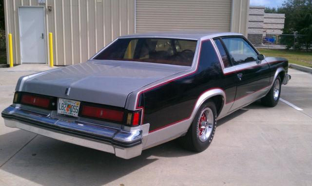 1977 Oldsmobile Other INDY 500 PACE CAR - photo 2