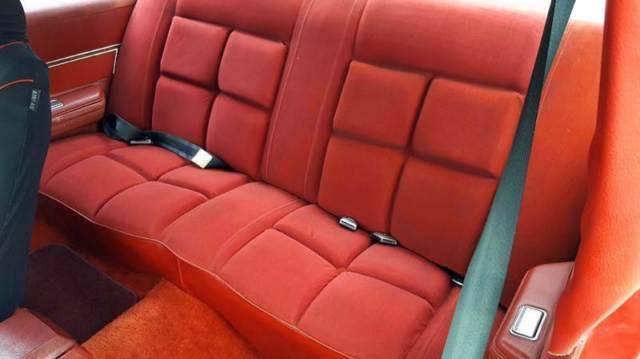 1977 Oldsmobile Omega Base Sedan 4-Door - photo 8