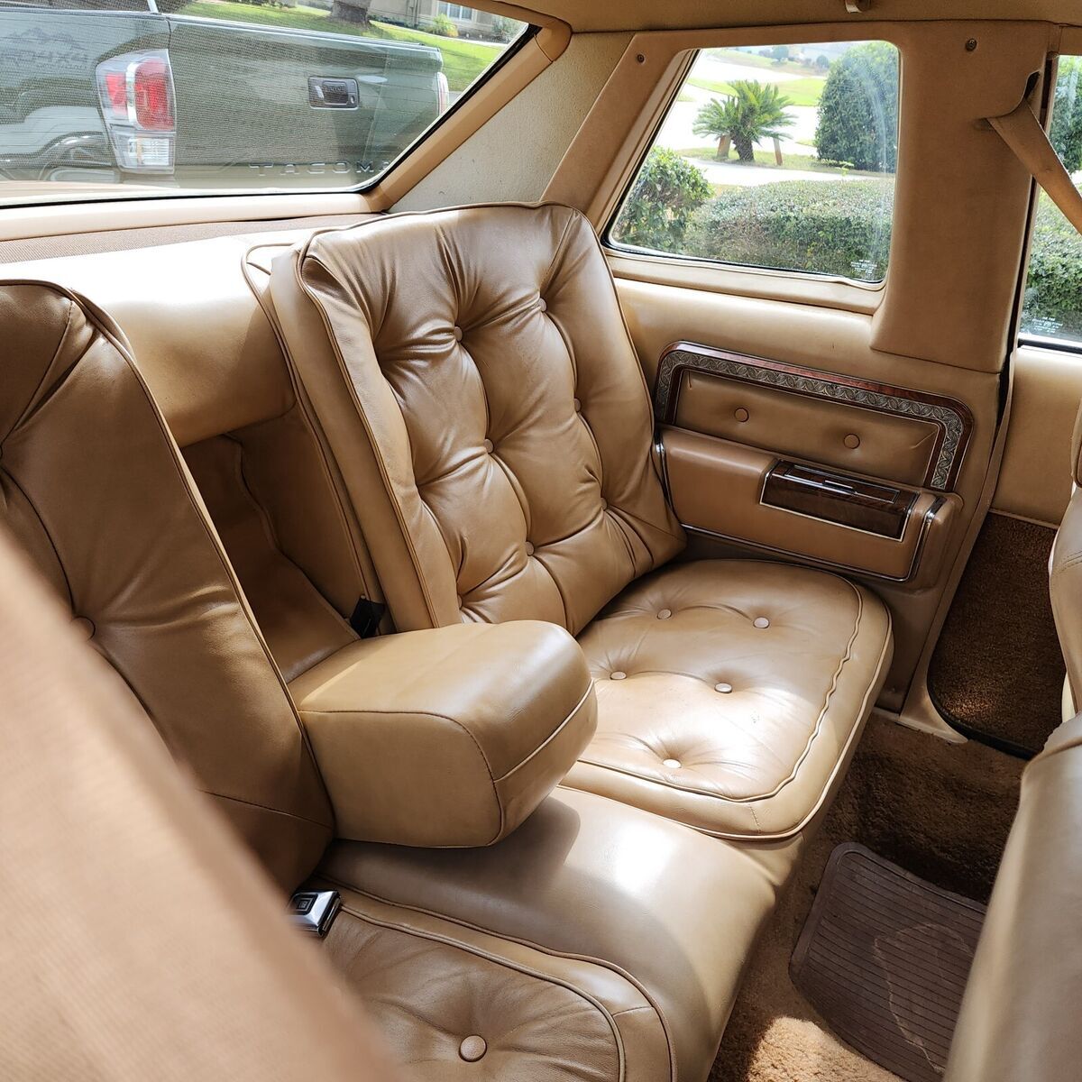 1977 Oldsmobile Ninety-Eight Original - photo 9