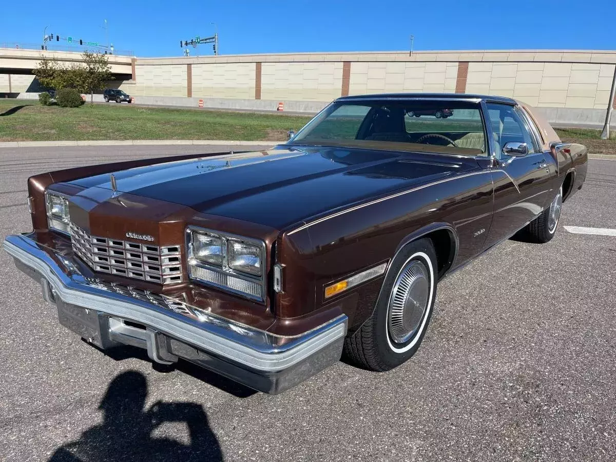 1977 Oldsmobile Toronado Brougham FRONT WHEEL DRIVE 403 V8 impeccable condition 1977 Oldsmobile Toronado Brougham