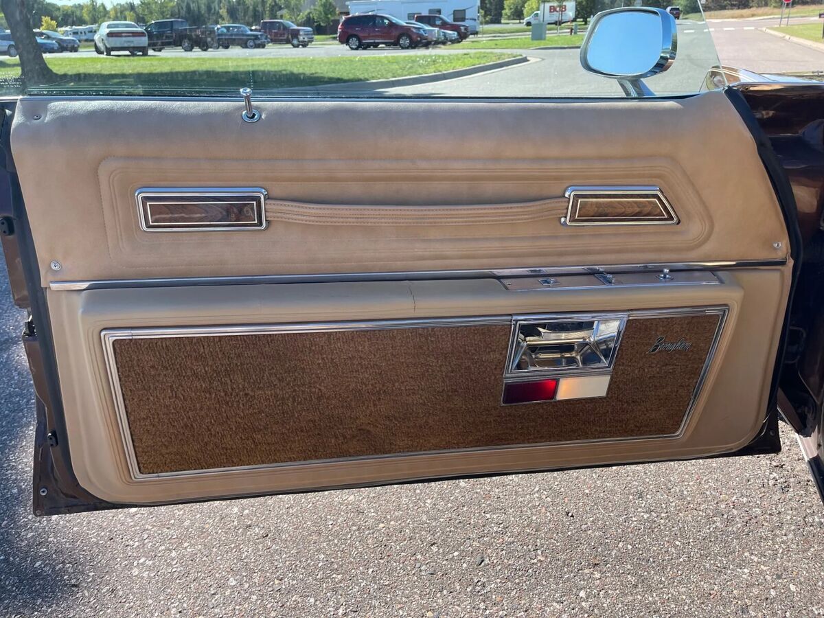 1977 Oldsmobile Toronado Brougham - photo 13